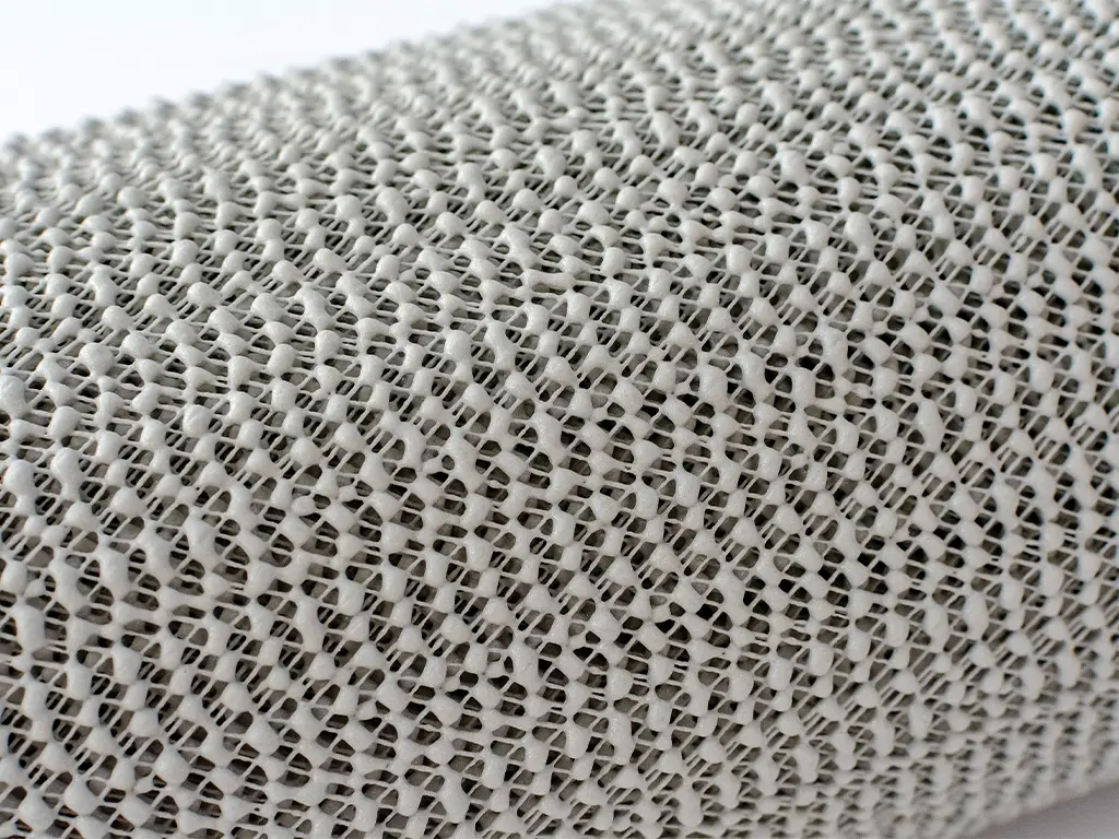 Material antiderapant gri, Folina 8600, pentru sertare si rafturi, rolă de 60 cm x 5 metri