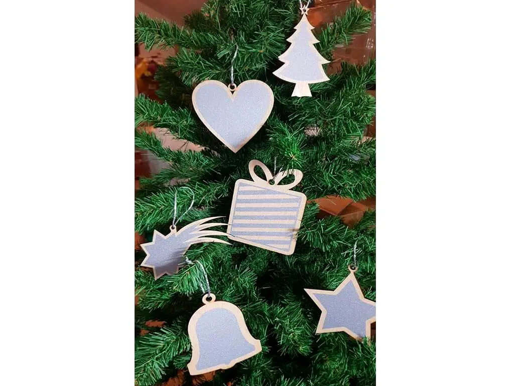 Set ornamente din lemn Noella