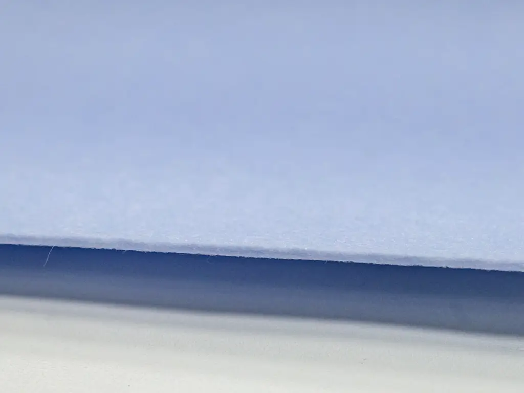 Fetru la metru, pâslă albastru deschis cu grosime de 3 mm și lățimea de 90cm