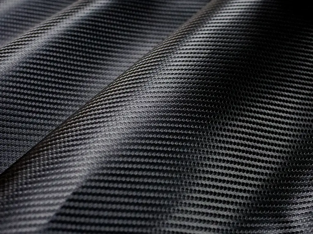 Piele artificială neagră embosată tip carbon 3D pe suport textil din microfibră, fară adeziv, 138 cm lațime