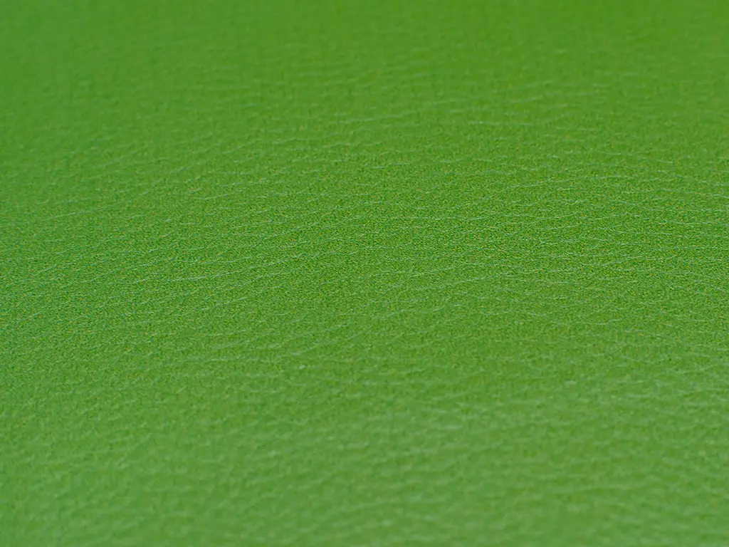 Piele ecologică culoare verde deschis cu aspect natural, moale și flexibilă, fără adeziv, grosime 0,8 mm, lățime 137 cm