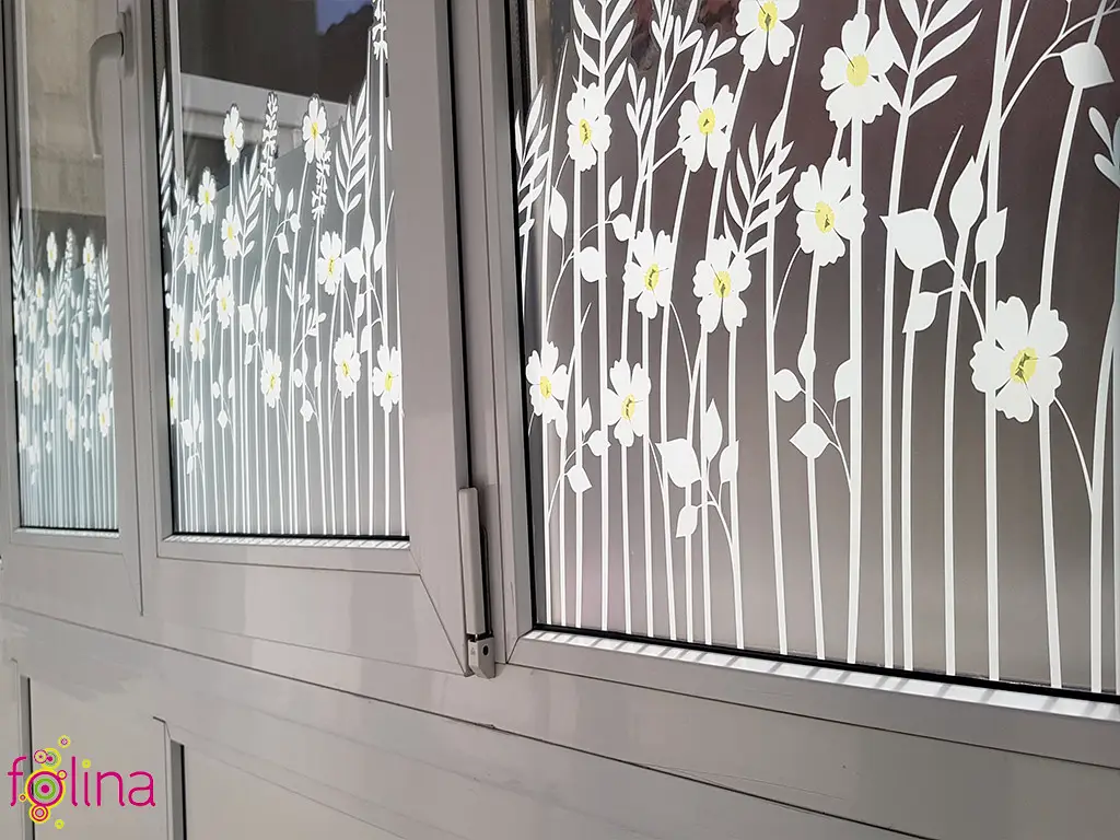 Folie geam autoadezivă Flori de câmp, sablare tip bordură decorativă, 45x200 cm, cu racletă aplicare