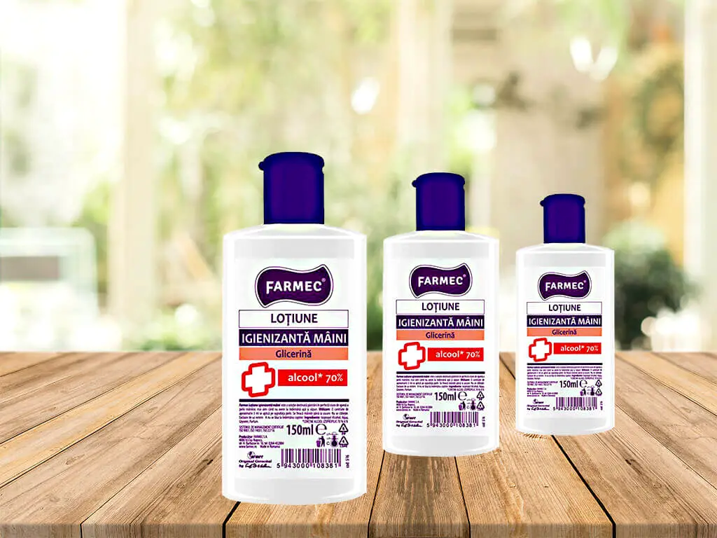 Set 3 bucăți Loțiune igienizantă pentru mâini, Farmec, cu Alcool 70% și glicerină, 150 ml