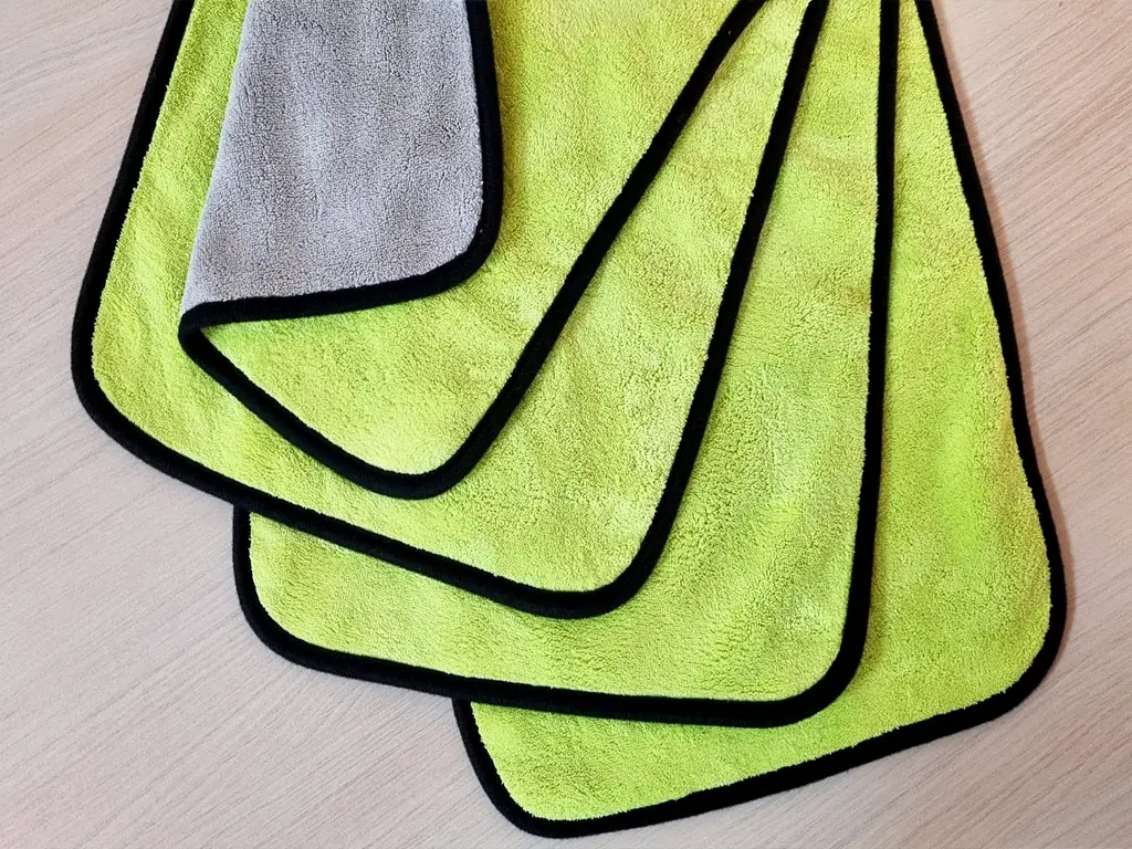 Set 4 lavete microfibră pentru praf, Folina, verde lime, 30x60 cm