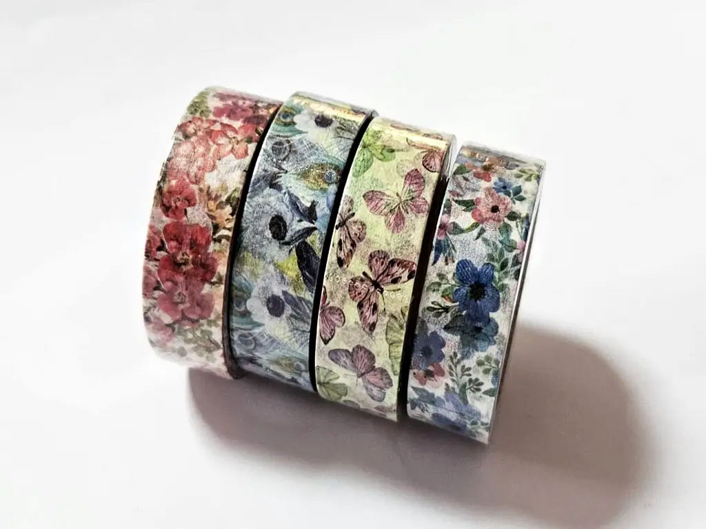 Set 4 role Washi Tape, benzi autoadezive decorative cu fluturi si flori
