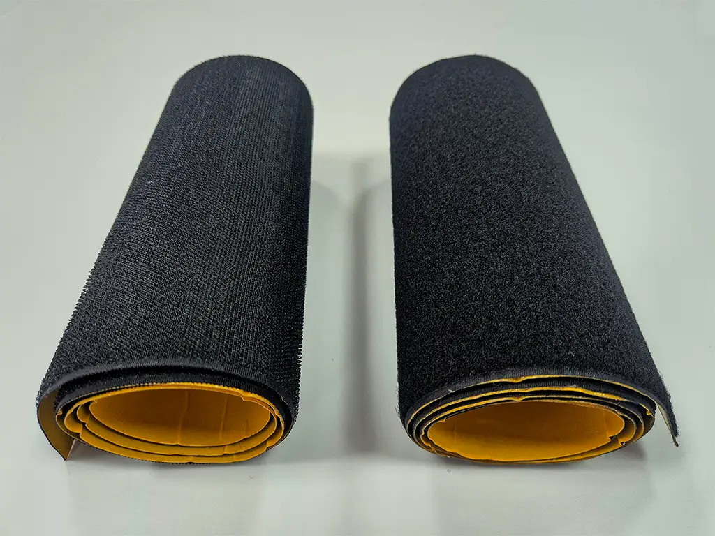 Set bandă Velcro cu adeziv, benzi Hook and Loop, arici autoadeziv, role cu lățimea de 20cm și lungimea de 100 cm - culoarea neagră