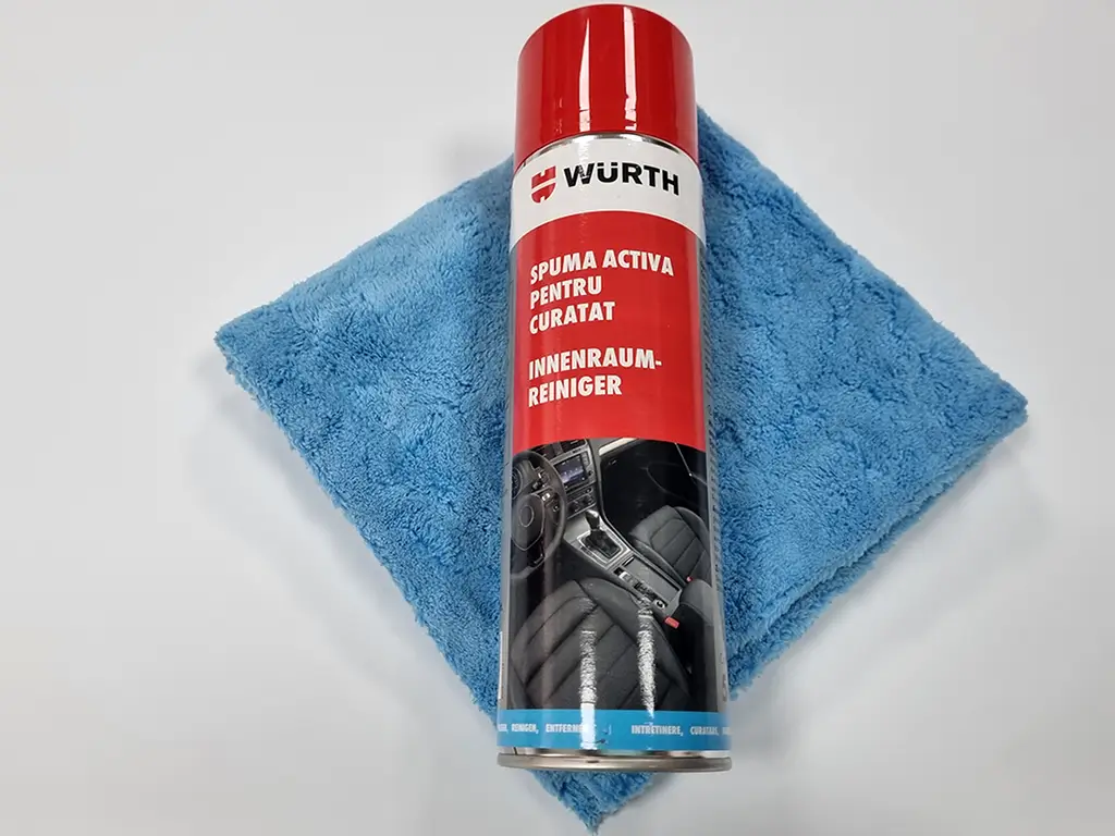 Spumă activă pentru curățat, Wurth, recipient de 500ml, lavetă de microfibră inclusă