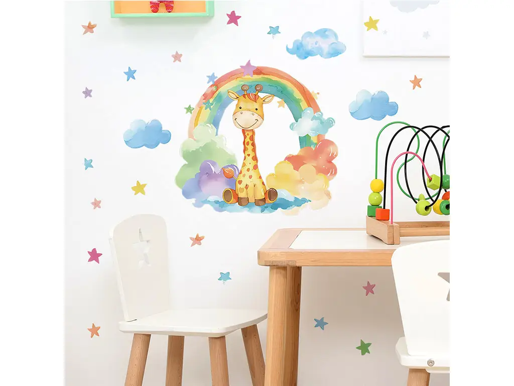 Sticker cameră bebe, Mica girafă, decor perete şi mobilă, 60x40 cm