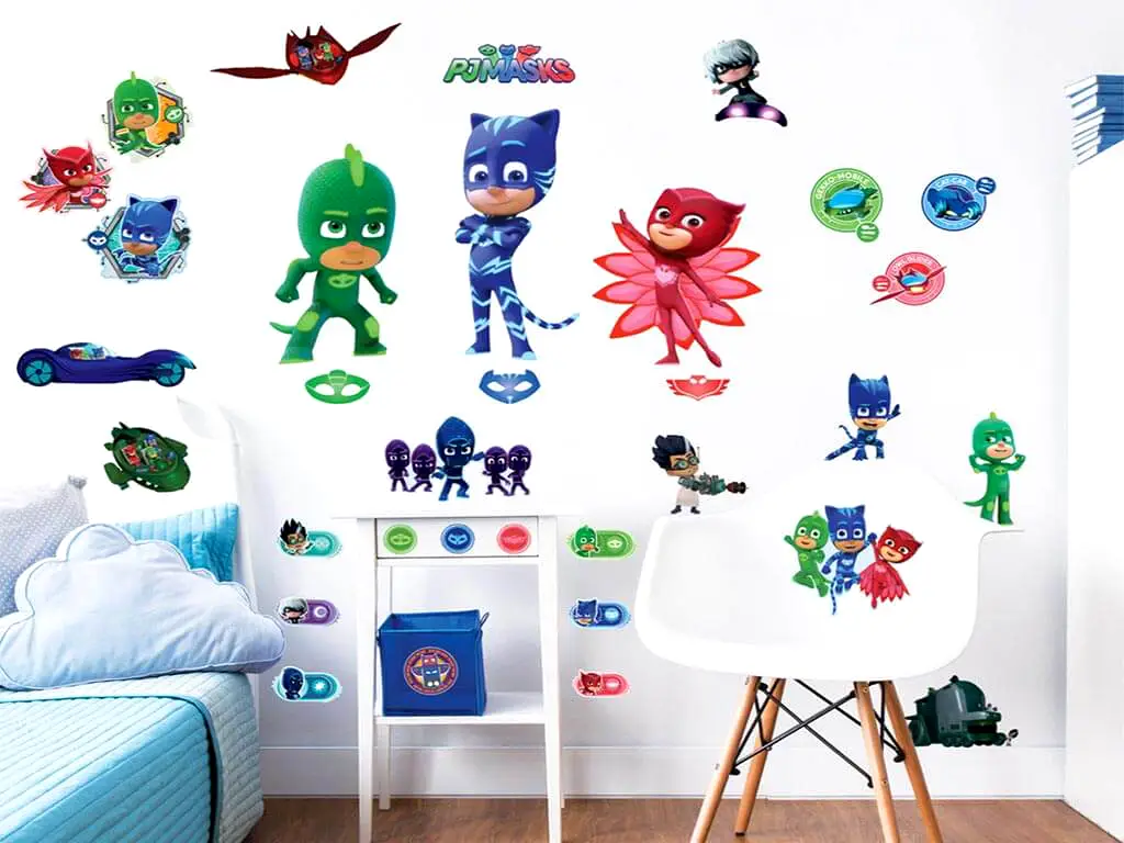 Sticker Eroi în pijama PJ Masks, Walltastic, decorațiune multicoloră, planșă 33 stickere