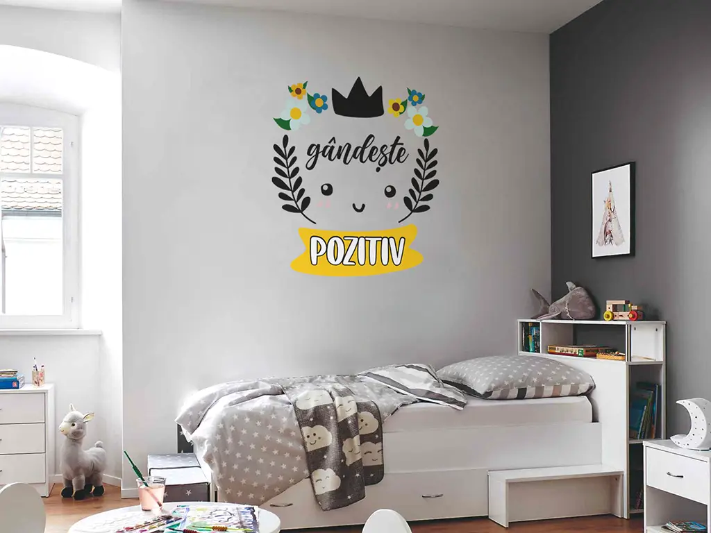 Sticker cu mesaj motivațional 'gândește pozitiv', decorațiune pentru școli și grădinițe sau camera copiilor , 93x100 cm, racletă de aplicare inclusă