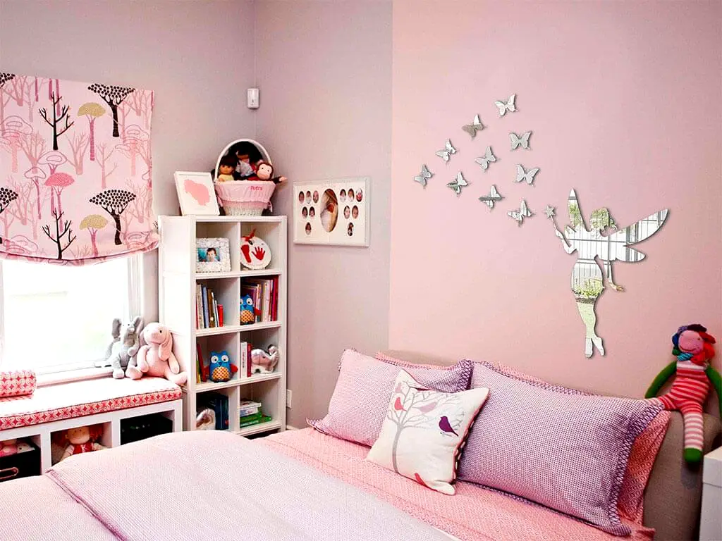 Sticker oglindă Zâna fluturilor, Folina, decoraţiune perete cameră fetiţă, din oglindă acrilică roşie