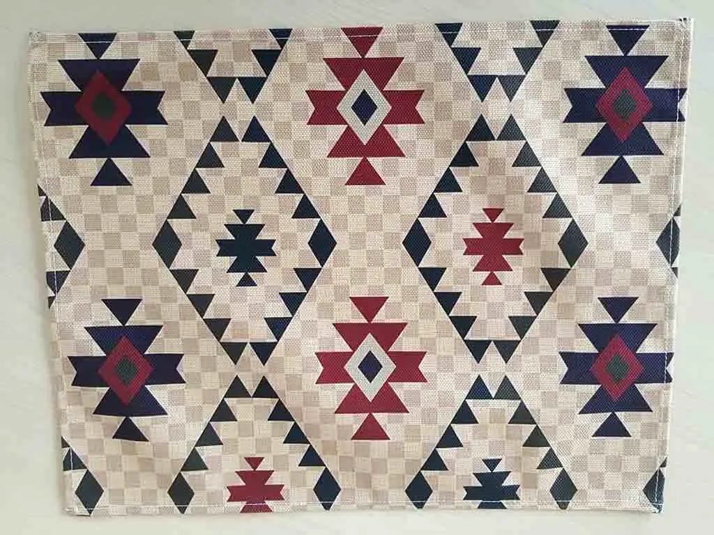 Suport farfurie textil, Folina, imprimeu cu motive tradiționale, multicolor, 42 x 30 cm