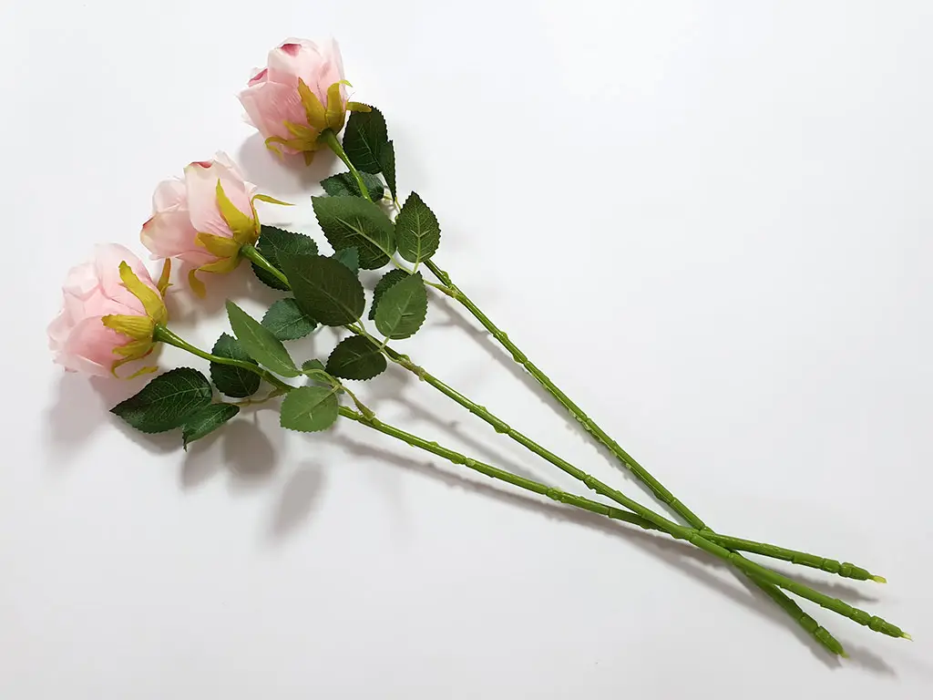 Trandafiri artificiali roz, buchet cu 3 flori, 50 cm înălţime