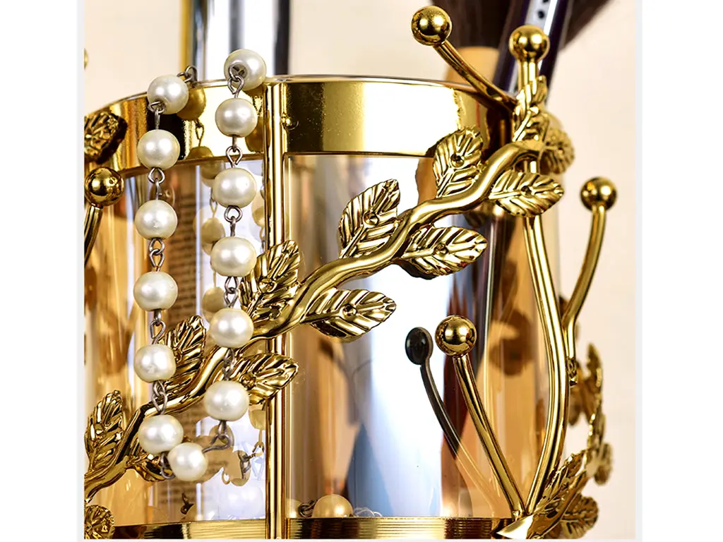 Vază decorativă din sticlă cu suport metalic auriu, Flower Vine, 21 cm înălţime