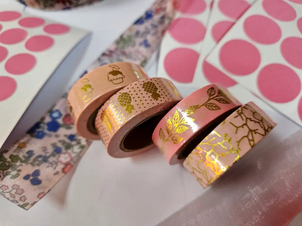 Buline autoadezive roz glitter, washi tape şi panglici pentru ambalaj cadou, crafturi şi artizanat