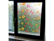 Folie geam autoadezivă Aida, sablare cu model floral multicolor, 120 cm lăţime