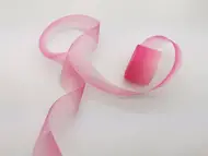 Panglică organza roz în degrade, 4 cm x 10 metri, pentru aranjamente, ambalare cadouri, handmade şi artizanat