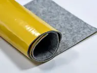 Pâslă autoadezivă, fetru autoadeziv, culoare gri deschis, pentru protecție suprafețe, rolă de 20x100 cm