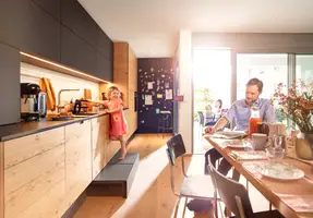 Cum să-ți reîmprospătezi bucătăria fără renovări, cu 20 de idei DIY simple și accesibile