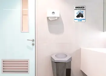 ANGAJATII SA SPELE MAINILE 1