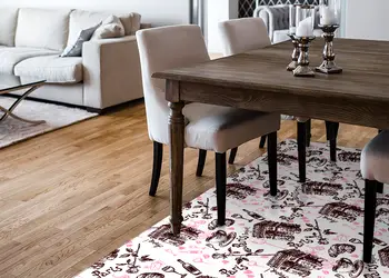 traversa vinil bucatarie cu elemente grafice retro