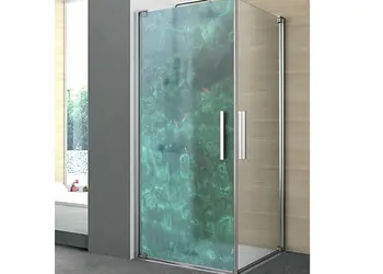 Pesti in apa simulare