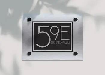 Placuta adresa model modern din bond argintiu sau auriu s1