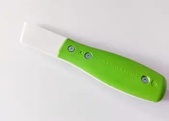 Razuitor din plastic cu lama la 30 de grade 1