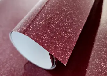 autocolant mobila visiniu lucios cu insertii argintii