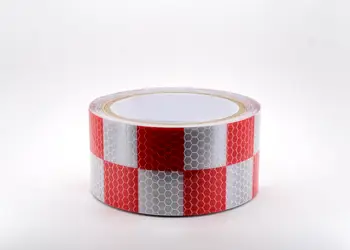 banda reflectorizanta autoadeziva de culoare alb rosu pentru siguranta rutiera rola 1 6255