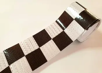 banda reflectorizanta cu patrate negre 10 115 cm