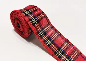 banda textila decorativa rosie cu carouri rola de 5 500 cm