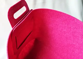 cos depozitare din pasla roz