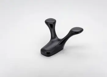 cuier din inox negru suport de perete dublu pentru halate sau prosoape model1 6359