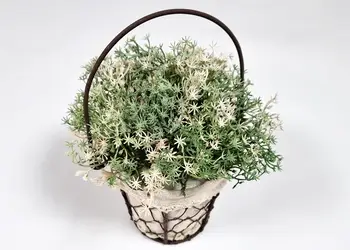 galetusa decorativa cu plante artificiale verzi pastel