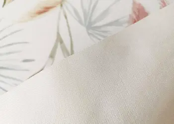 fata de masa impermeabila alba tropia