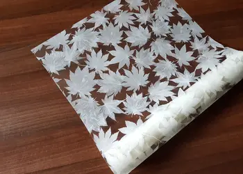 folie geam decorativa frunze albe