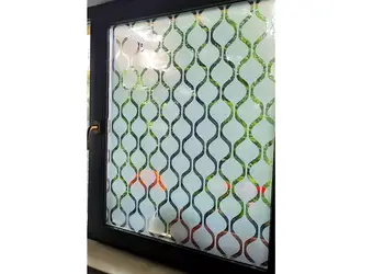 folie geam autoadeziva folina transparenta cu model geometric alb