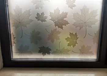 folie geam autoadeziva hana folina model frunze gri 100 cm latime