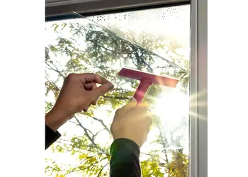 folie geam transparenta pentru protectie uva si uvb folina iasi