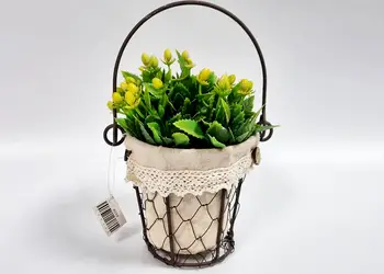 galetusa decorativa cu plante artificiale verzi si galbene