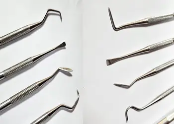 set de instrumente decolantare stickere 1