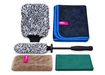 kit spalare auto 5 accesorii din microfibra pentru caroserie jante interior