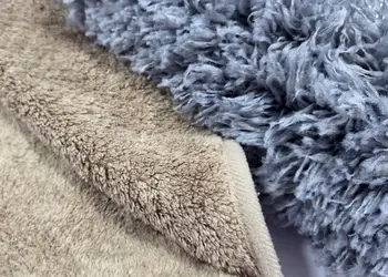 laveta microfibra si pamatuf pentru stergerea prafului