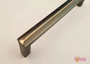 maner mobila gri antracit cu detalii aurii