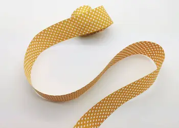 panglica decorativa folina galbena cu buline 4 cm 10 metri