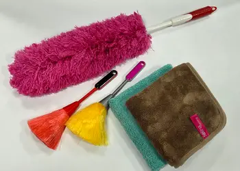 set 2 lavete microfibra si 3 pamatufuri pentru praf folina