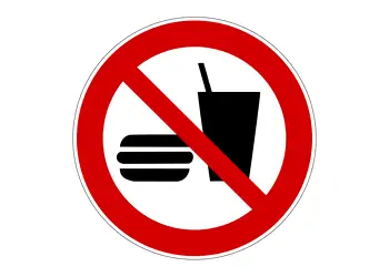 sticker acces interzis cu mancare si bauturi