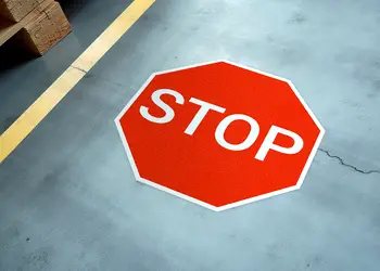 sticker antiderapant pentru podea stop autoadeziv granulatie grosiera 60x60 folina s00