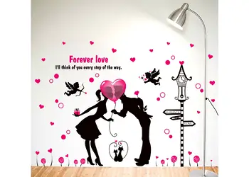 sticker decorativ indragostiti cupidon si inimioare roz